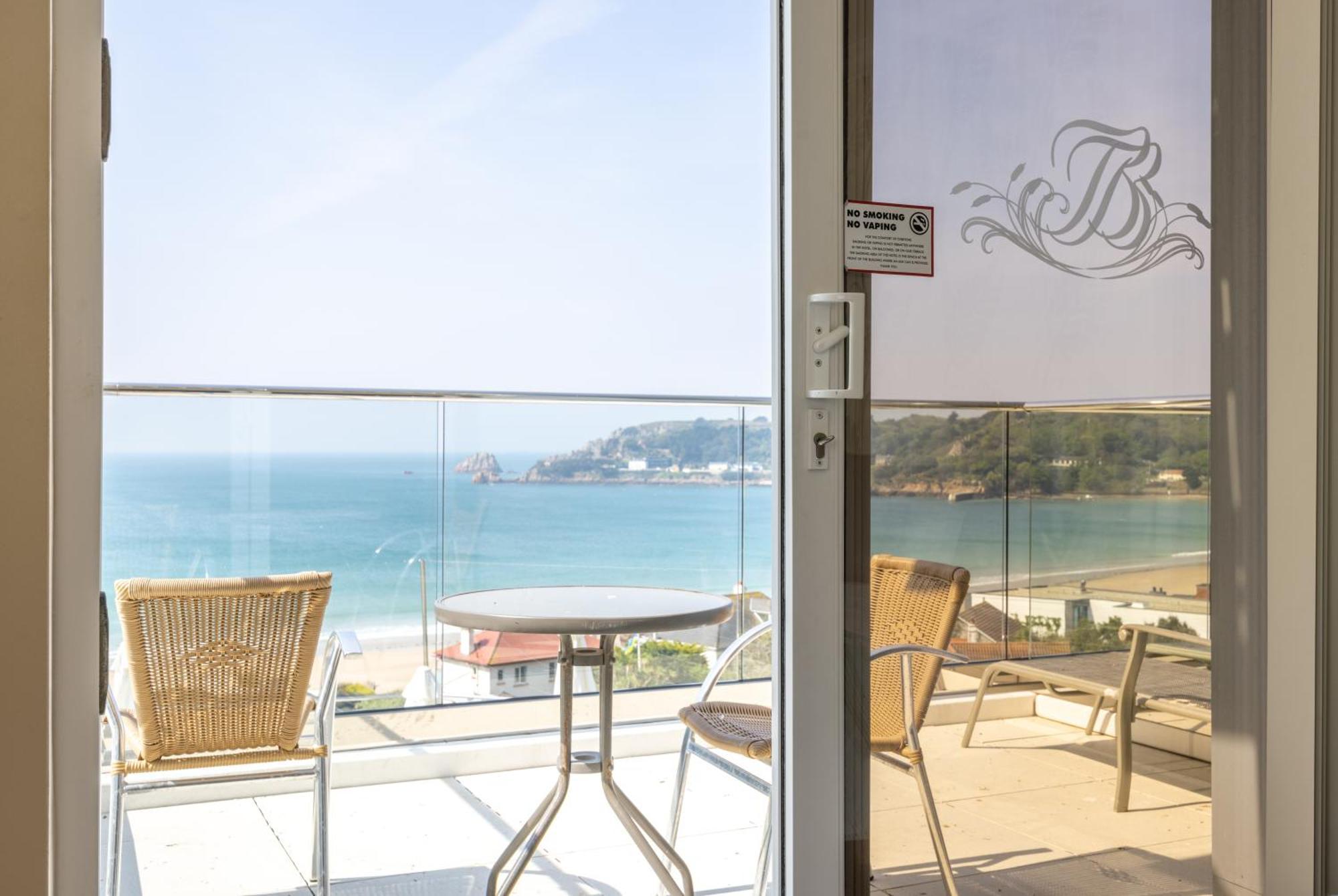 Biarritz Hotel St. Brelade Eksteriør billede