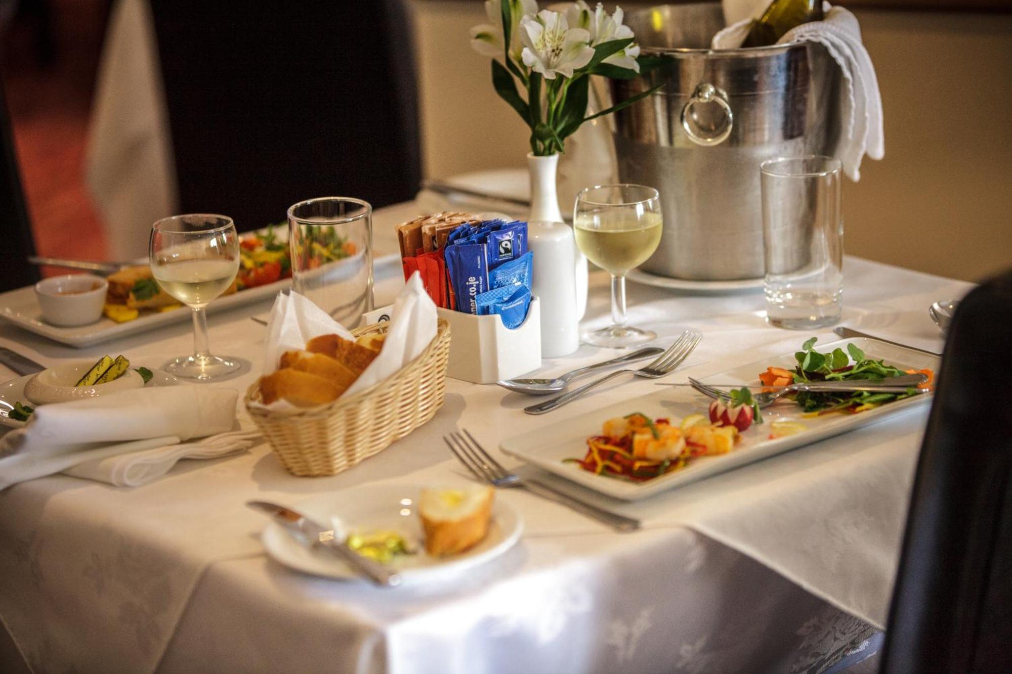 Biarritz Hotel St. Brelade Eksteriør billede