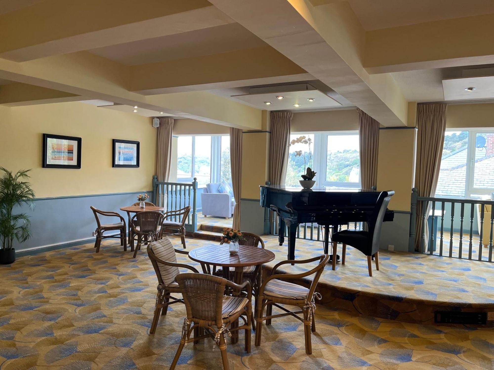 Biarritz Hotel St. Brelade Eksteriør billede