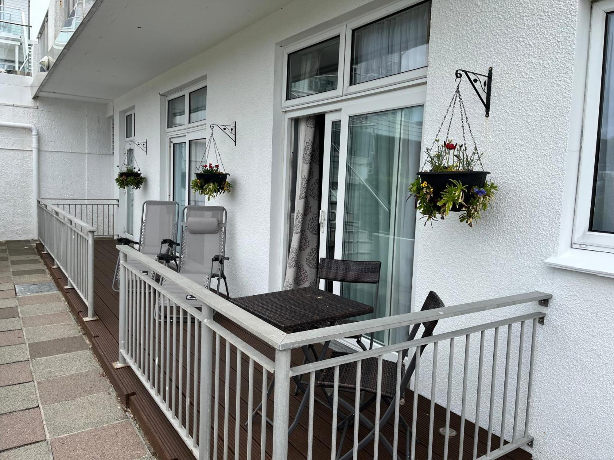 Biarritz Hotel St. Brelade Eksteriør billede
